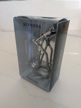 Sephora Silver Eyelash Curler